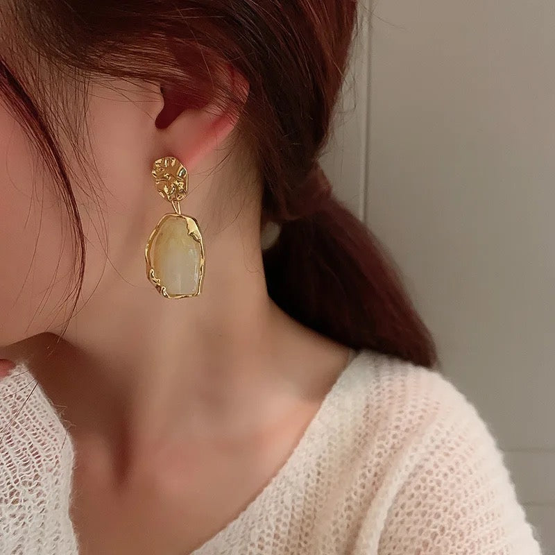 White Stone Textured Gold Drop Earrings