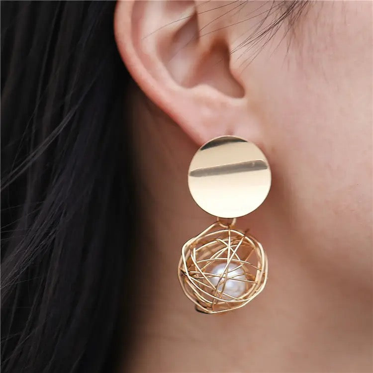 Pearl Nest Gold Drop Earrings