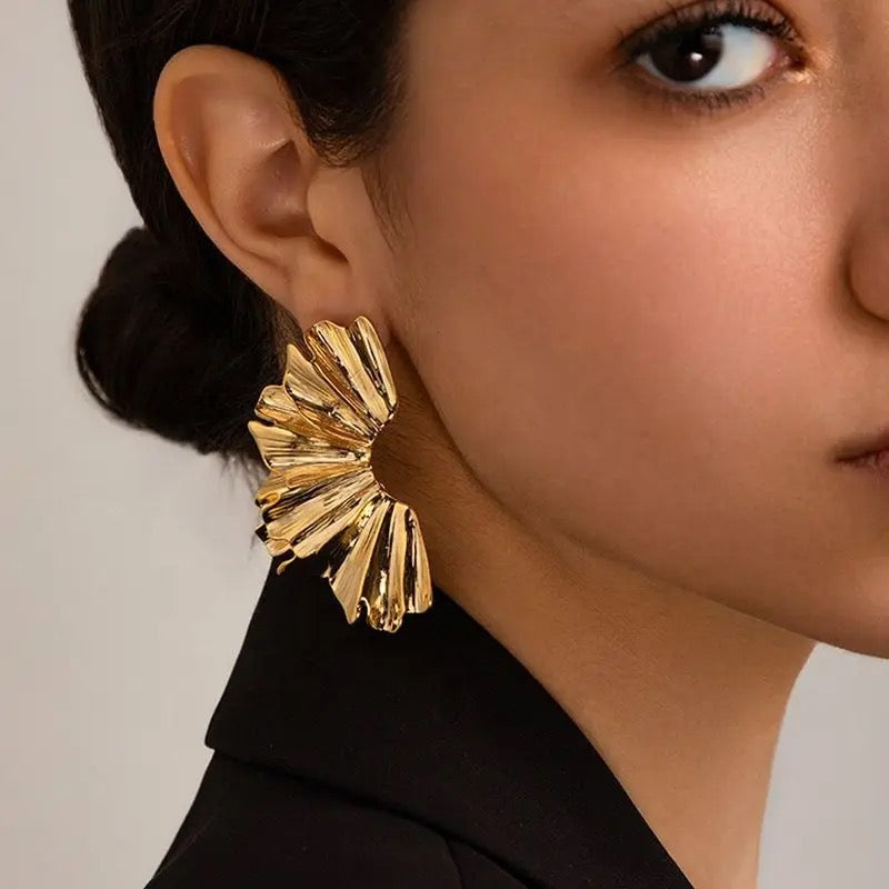 Wings floral gold drop earrings