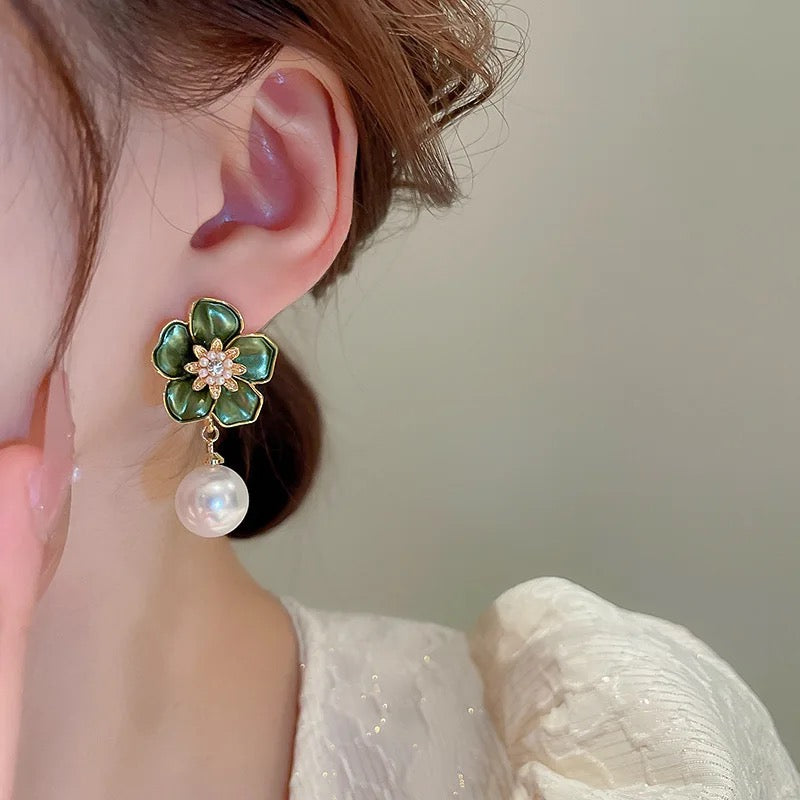 Green Multi Leaves Floral White Pearl Drop Earrings