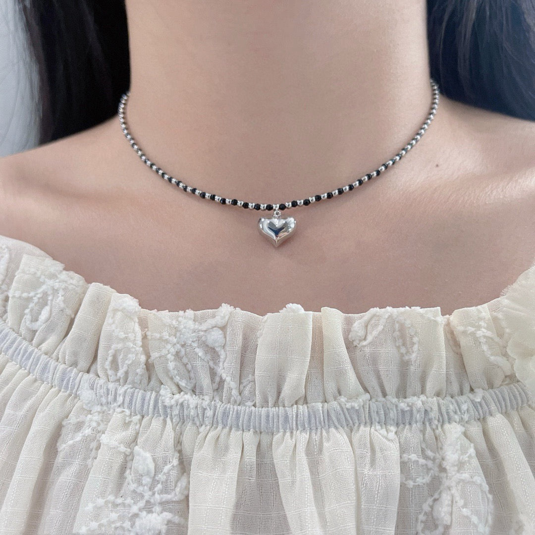 Chunky Heart Gold and Black Beaded Pendant Necklace