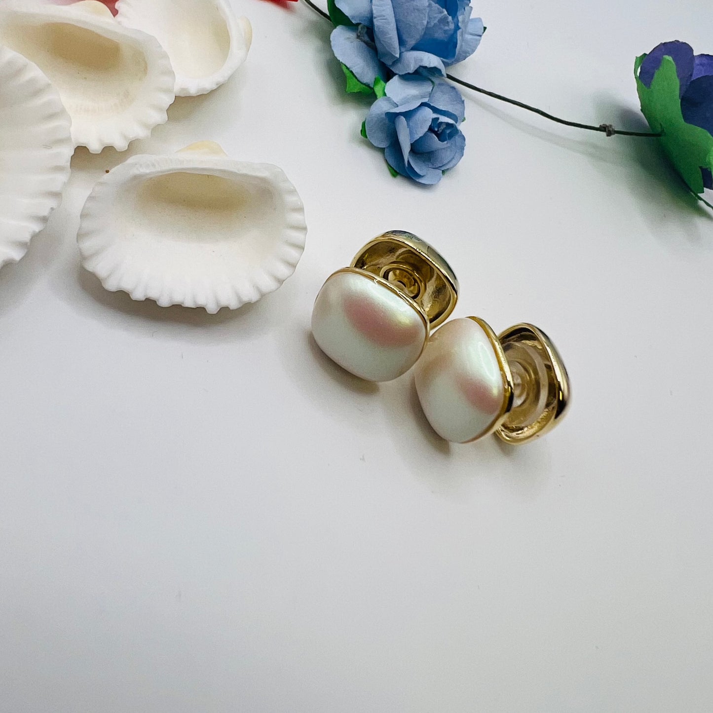 White Pearl Mushroom Gold Stud Earrings