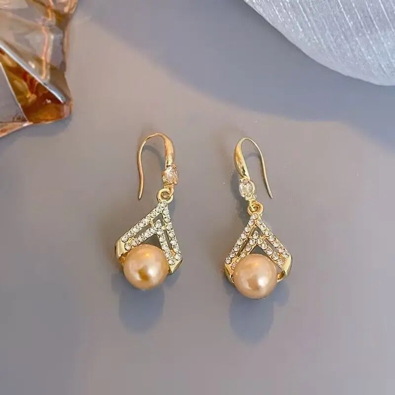 Hanging Gold Pearl Zircon Drop Earrings