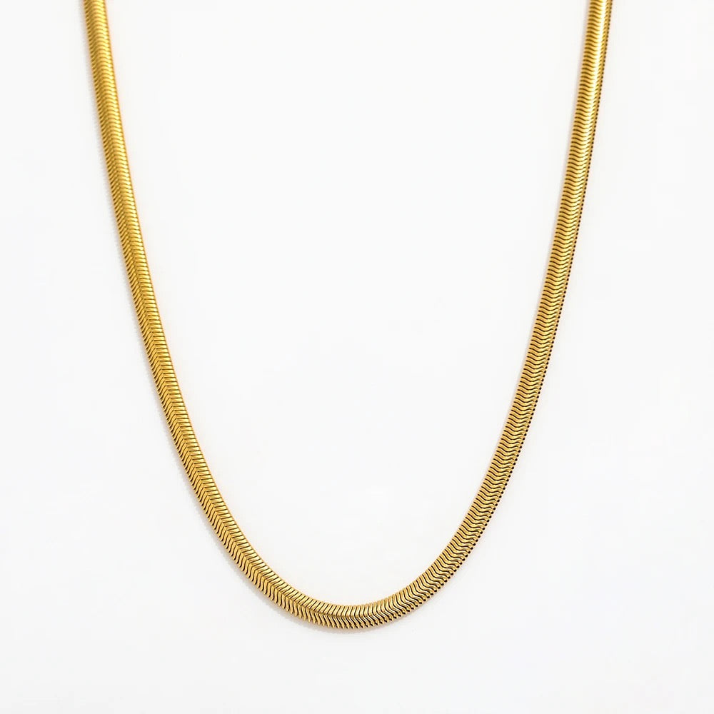 Gold snake chain princess necklace