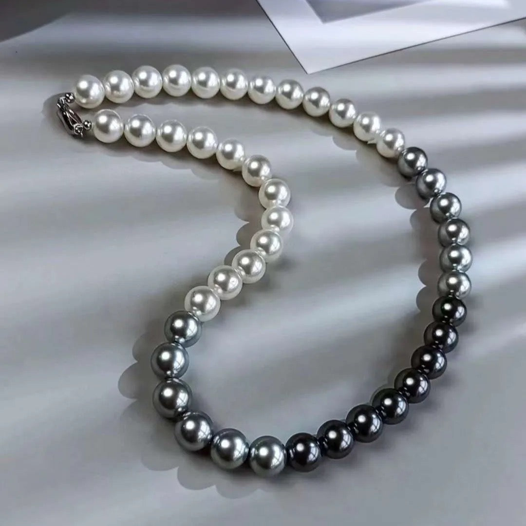 Magic Melting Colour Pearl Necklace