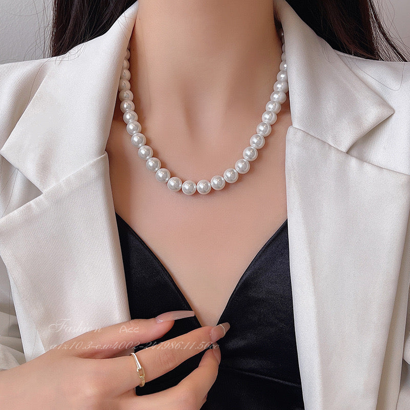 Pure White Big Pearl Necklace