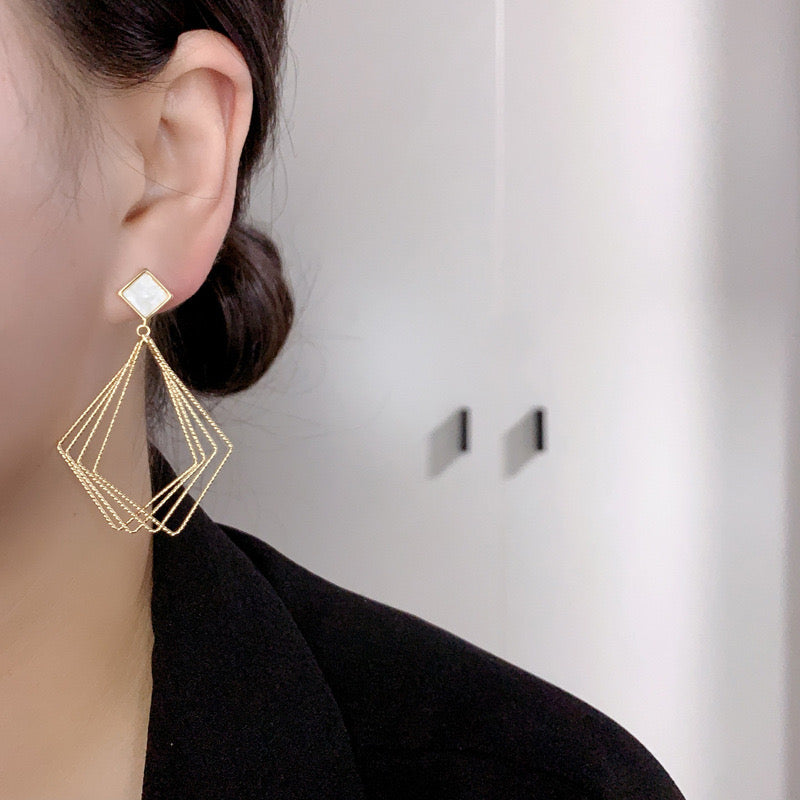 Open Kite Gold Drop Earrings