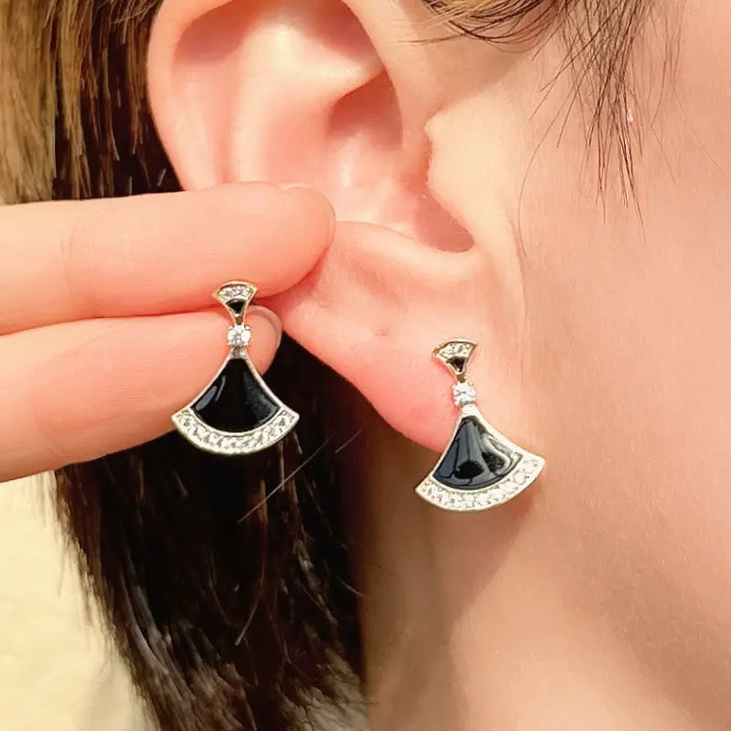 Charming Crystal Glitter Black and Gold Earrings