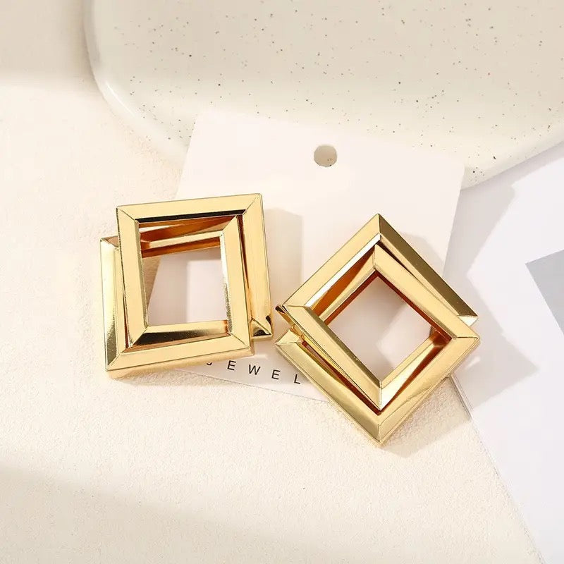 Twirl Multi Square Gold Drop Earrings