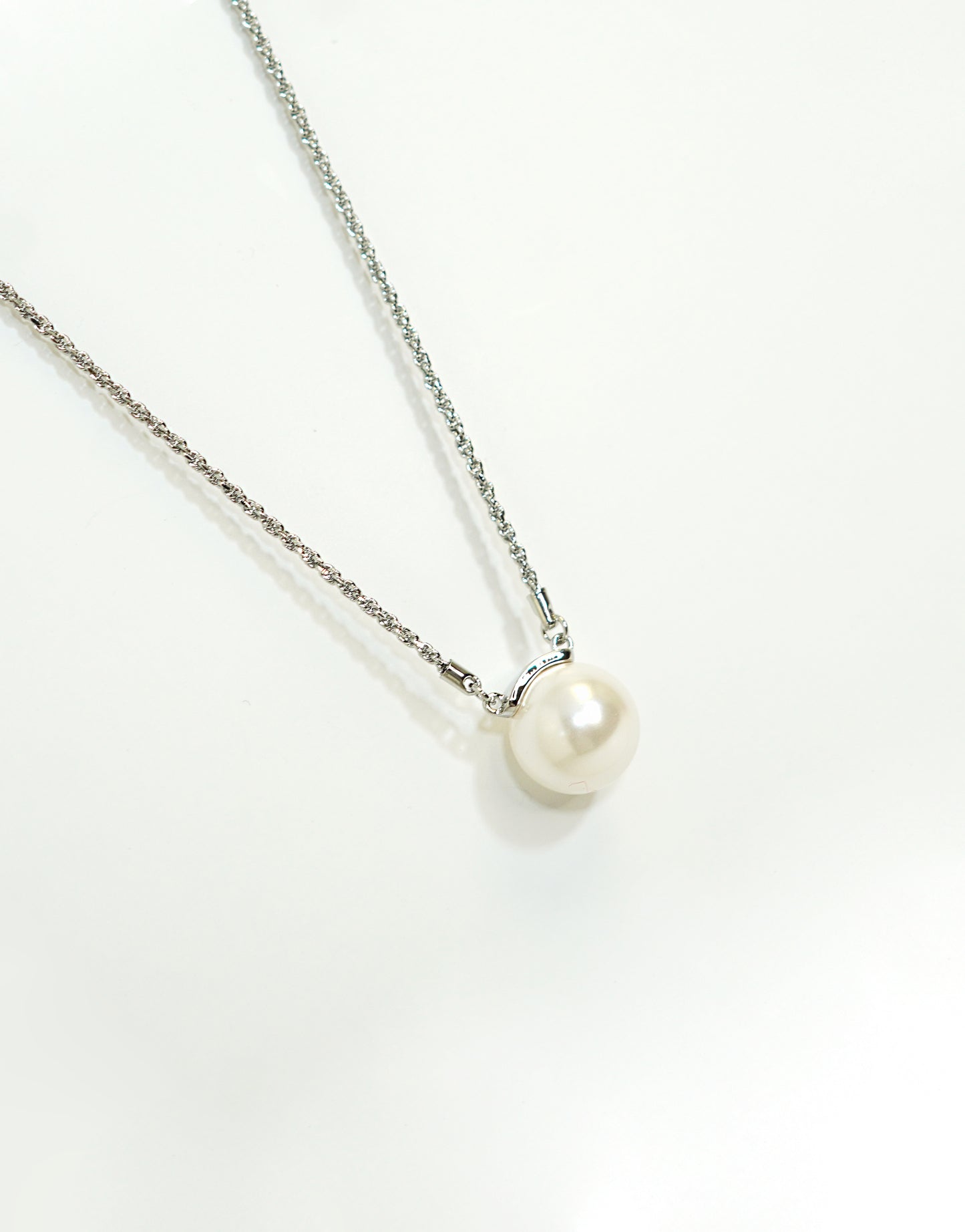 White Pearl Princess Silver Necklace